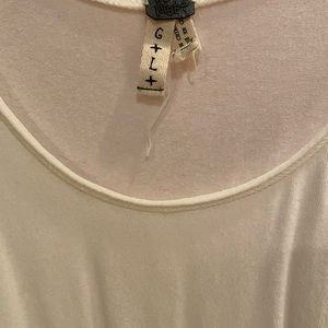 Free people t-shirts